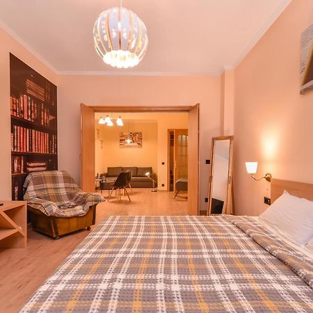 Sofia Dream Apartment - The Library - 3-Bdr, 2-Bthr By Flat Mаnager 外观 照片