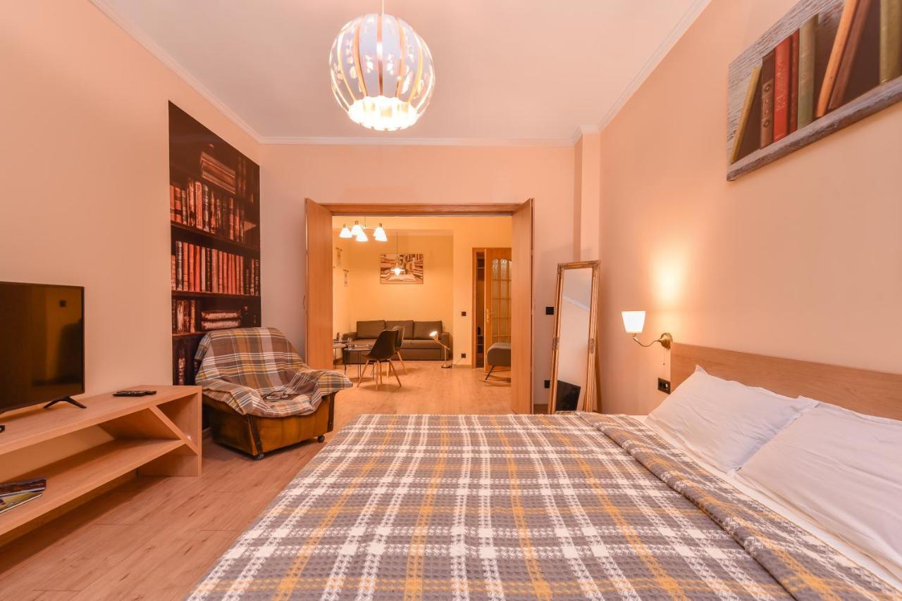 Sofia Dream Apartment - The Library - 3-Bdr, 2-Bthr By Flat Mаnager 外观 照片