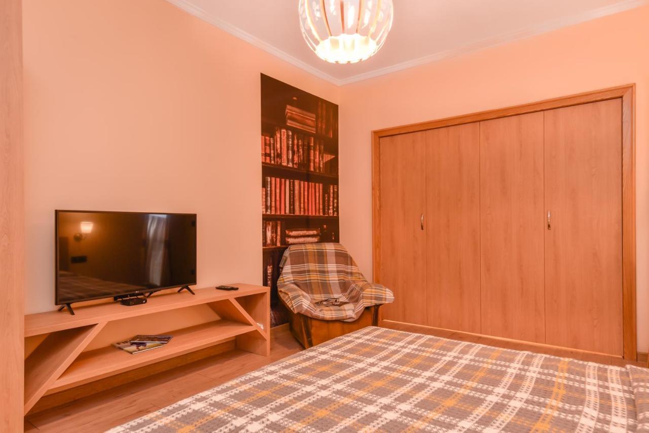 Sofia Dream Apartment - The Library - 3-Bdr, 2-Bthr By Flat Mаnager 外观 照片